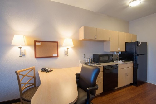 Candlewood Suites Sheridan image 14