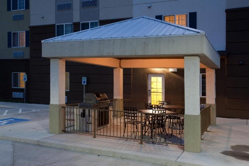 Candlewood Suites Sheridan image 21