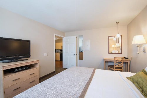 Candlewood Suites Sheridan image 25